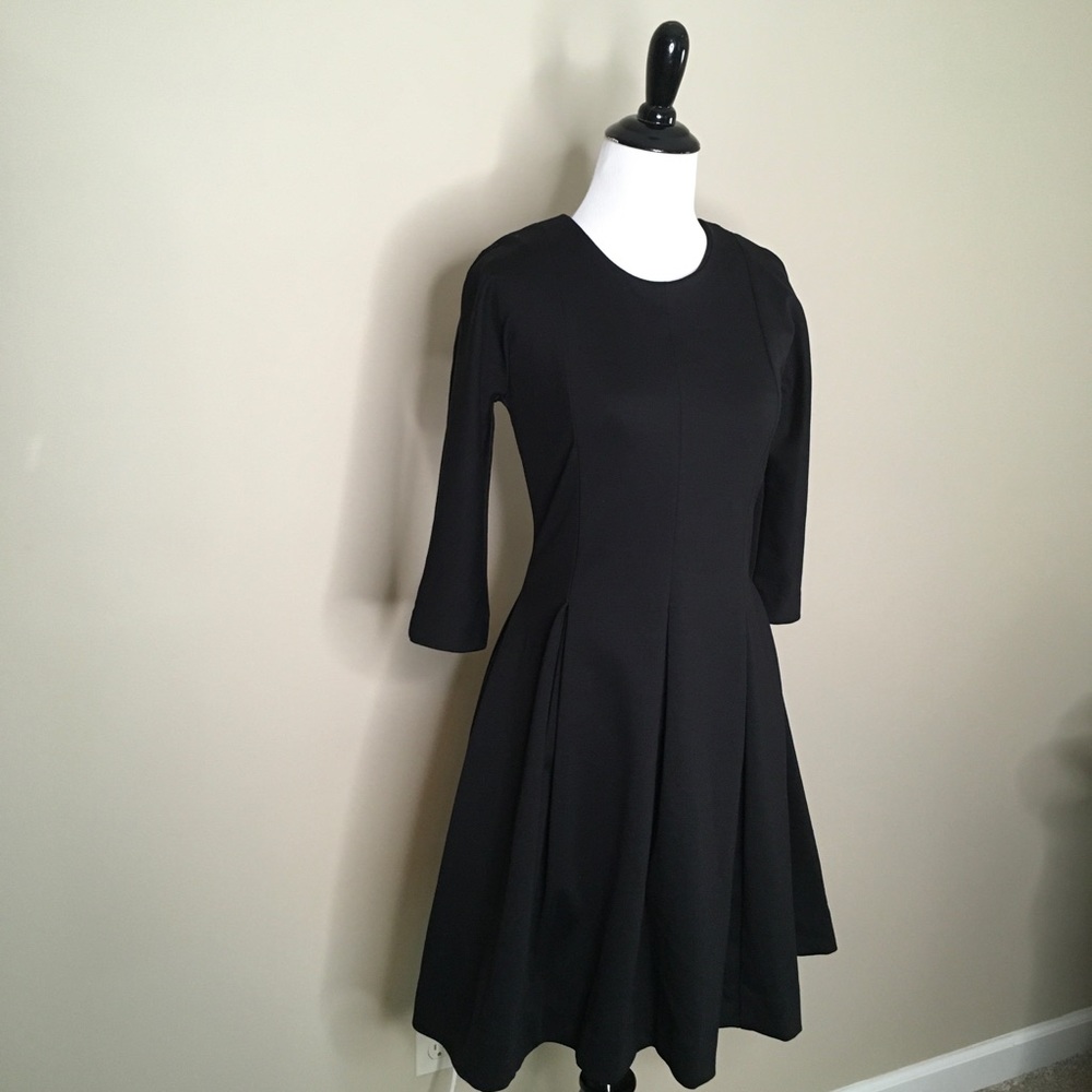 GAP Designed & Crafted Fit & Flare Dress